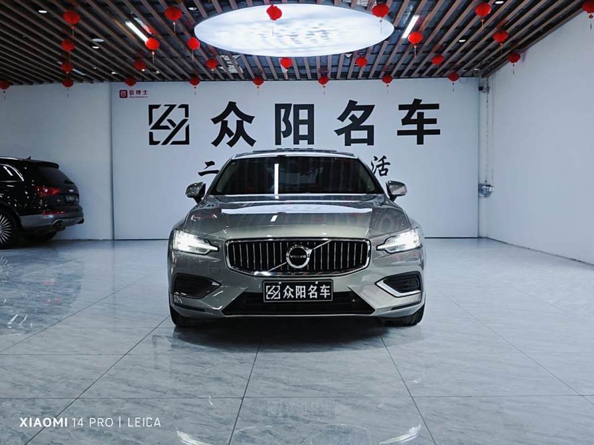 沃爾沃 S60L  2022款 B4 智遠豪華版圖片