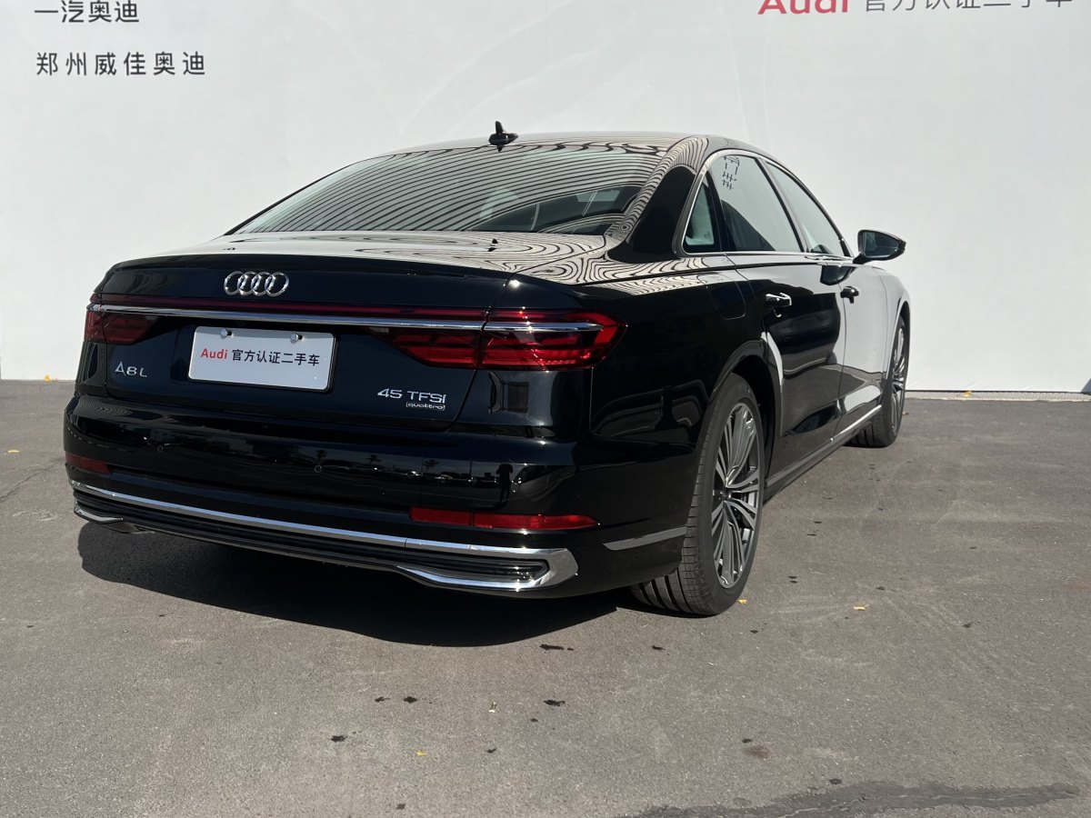 奧迪 奧迪A8  2025款 A8L 45 TFSI quattro 豪華型圖片