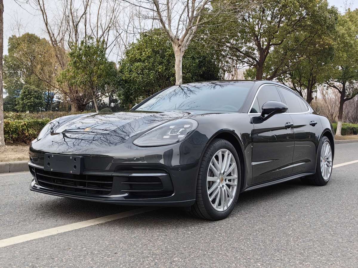 2019年1月保时捷 Panamera  2017款 Panamera 3.0T