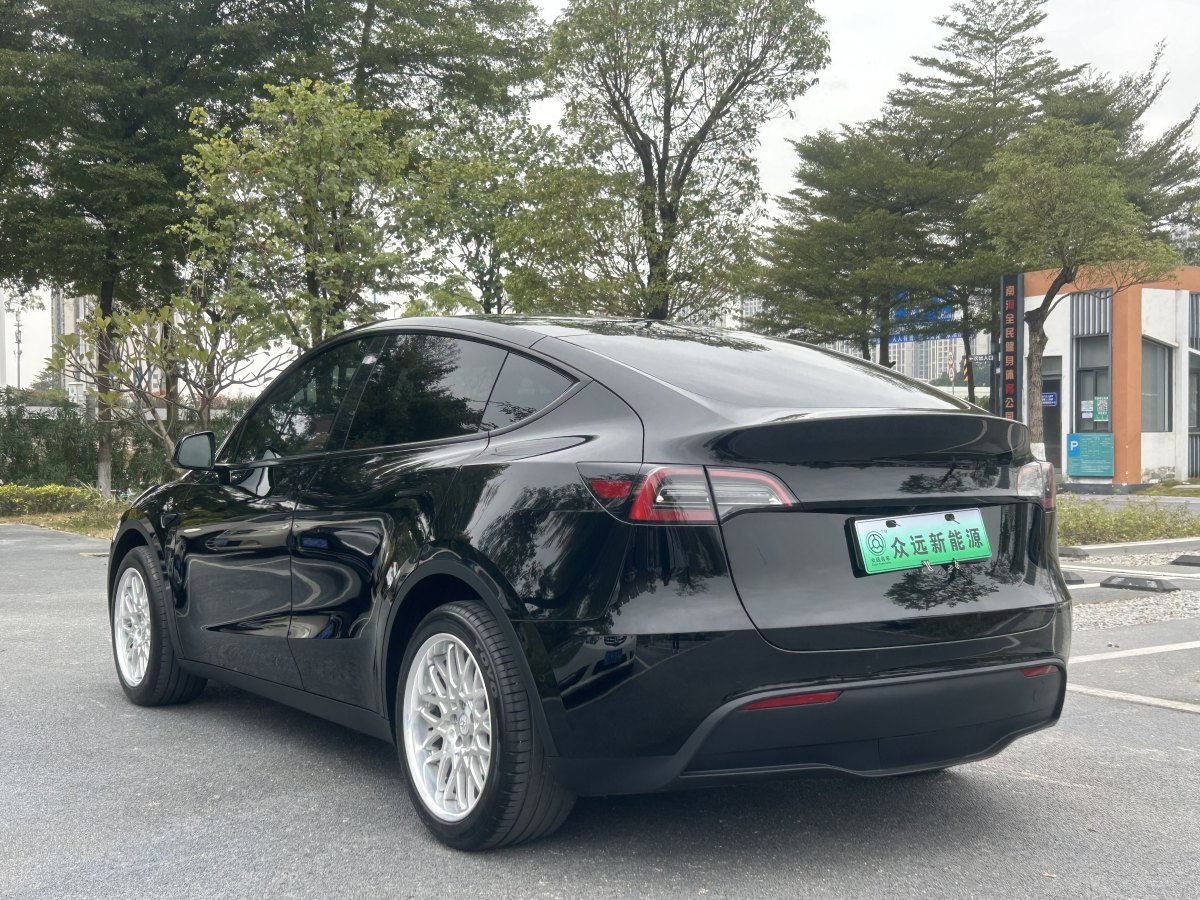 特斯拉 Model 3  2023款 煥新版 后輪驅(qū)動圖片