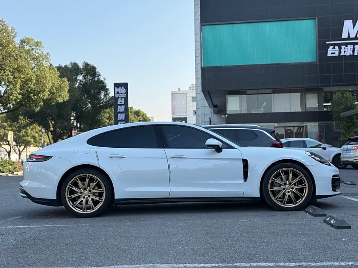 保時(shí)捷 Panamera  2023款 改款 Panamera 2.9T 鉑金版圖片