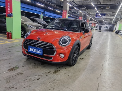 2019年1月 MINI MINI 1.5T COOPER 藝術家圖片