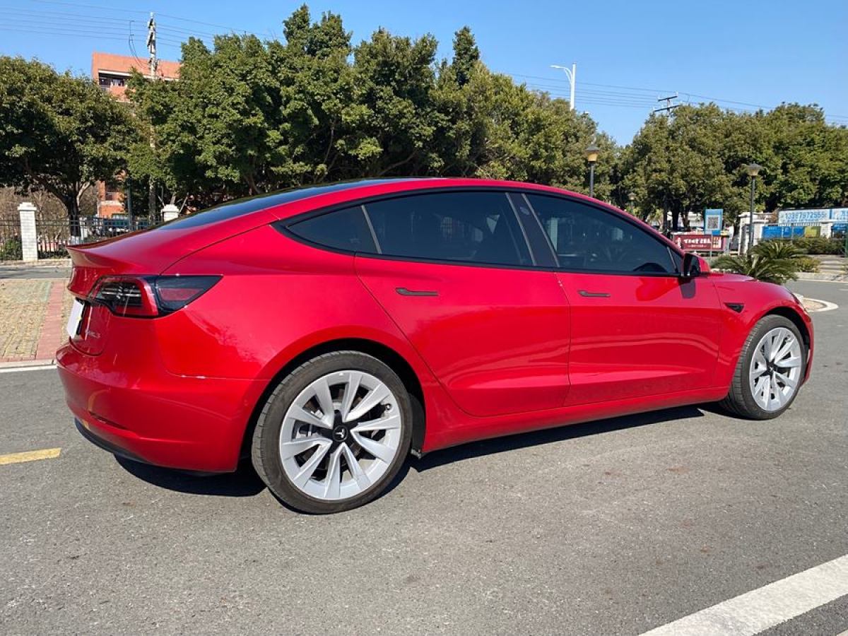 特斯拉 Model 3  2021款 改款 標準續(xù)航后驅升級版圖片