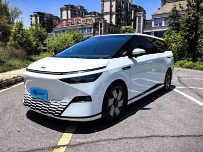2024年2月 小鵬 小鵬X9 610長續(xù)航Pro圖片