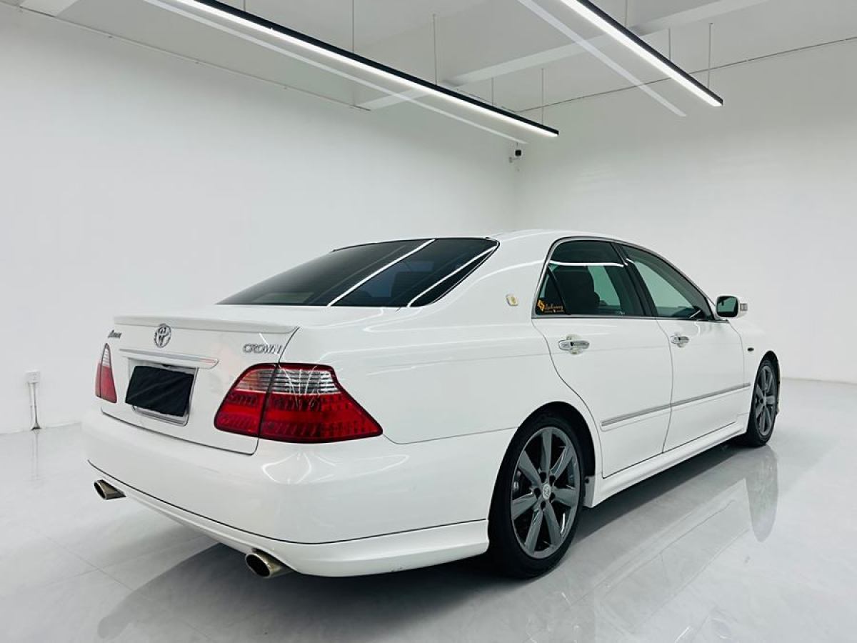 2005年5月豐田 皇冠  2005款 3.0L Royal Saloon