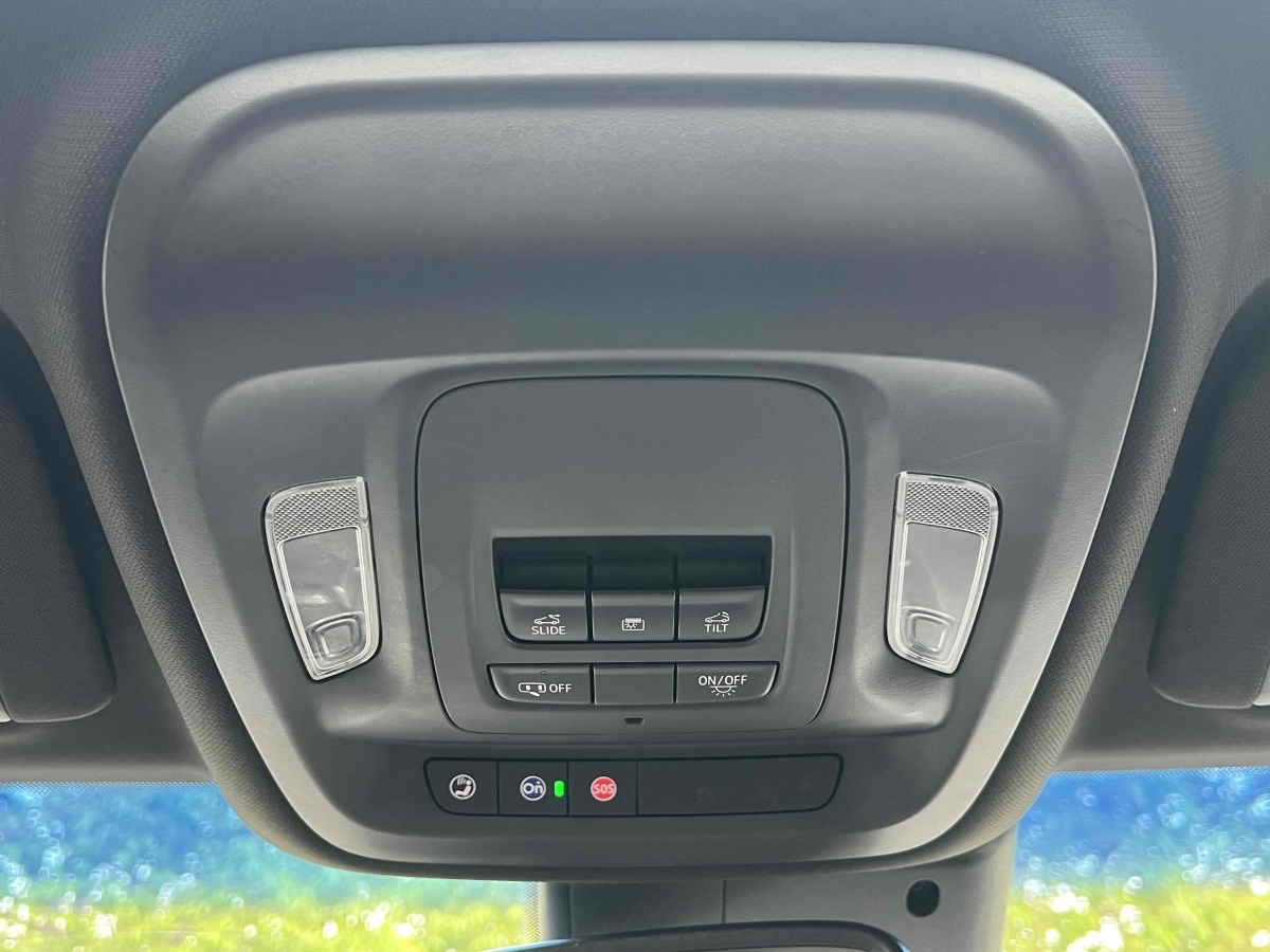2022年8月凱迪拉克 CT5  2023款 28T 豪華型（標(biāo)準(zhǔn)版）