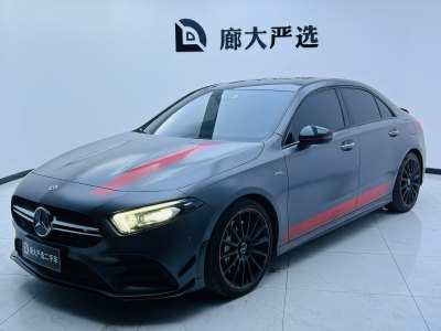 2022年6月 奔馳 奔馳A級(jí)AMG AMG A 35 L 4MATIC 熾夜特別版圖片