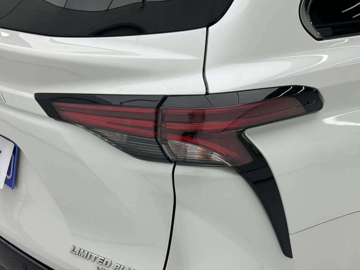 豐田 賽那SIENNA  2021款 2.5L混動 至尊版圖片