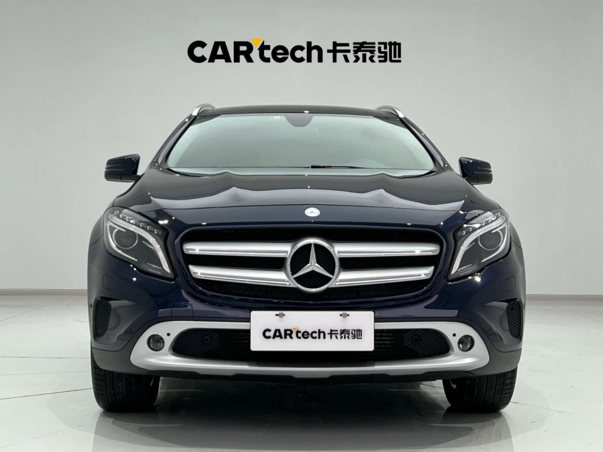 奔驰 奔驰GLA  2016款 GLA 220 4MATIC 时尚型图片