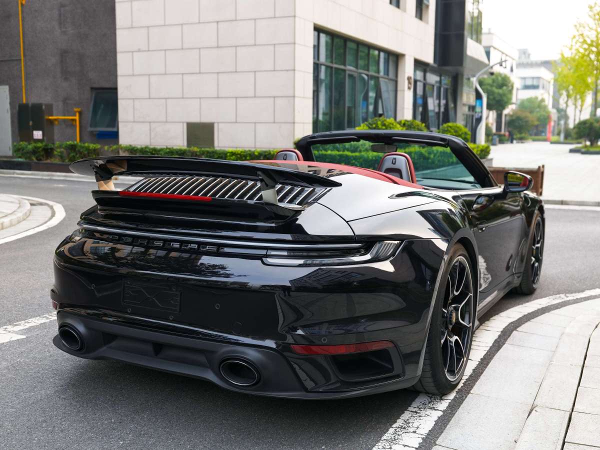 2022年6月保時(shí)捷 911  2022款 Turbo S Cabriolet 3.8T