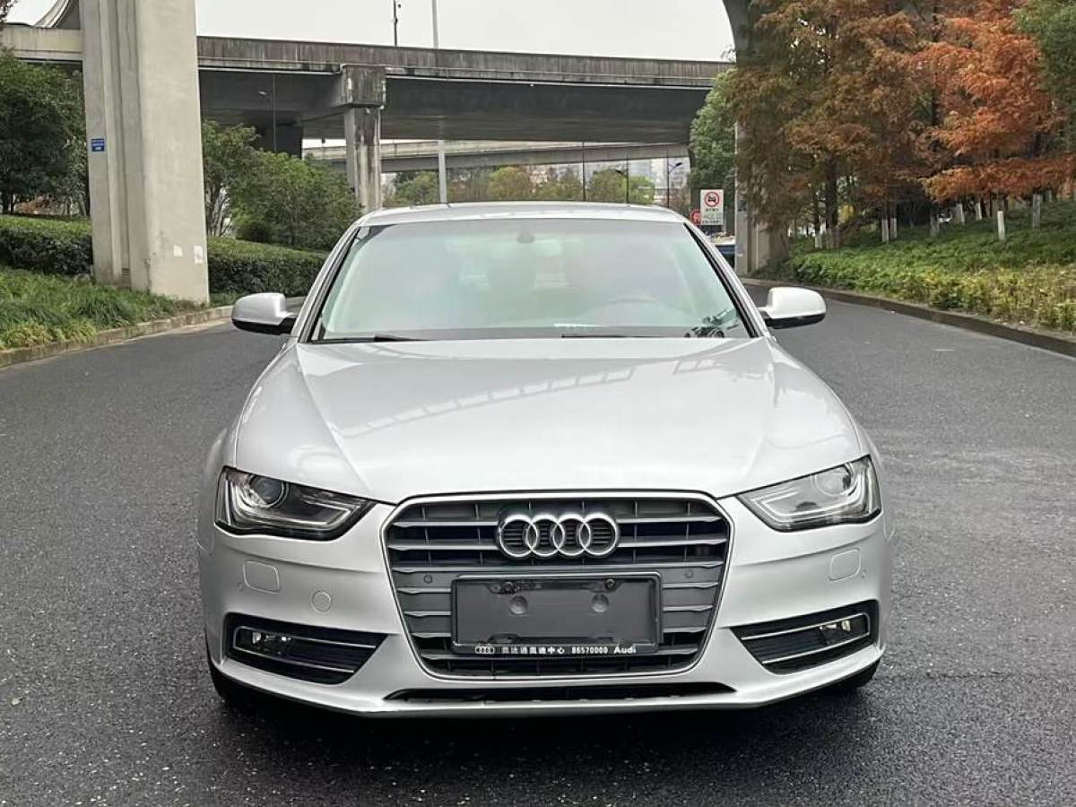 奧迪 奧迪A4L  2013款 35 TFSI 自動舒適型圖片