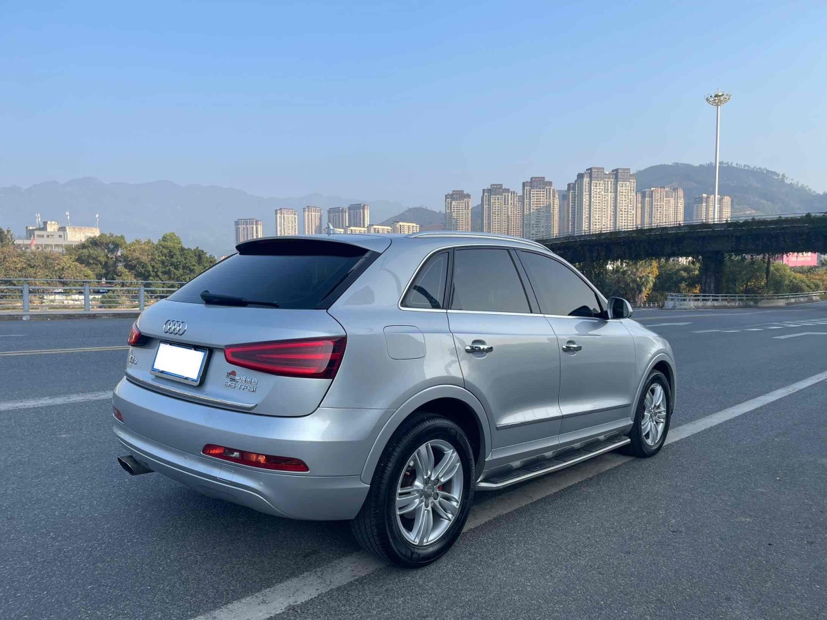 奧迪 奧迪Q3  2013款 35TFSI 舒適型圖片