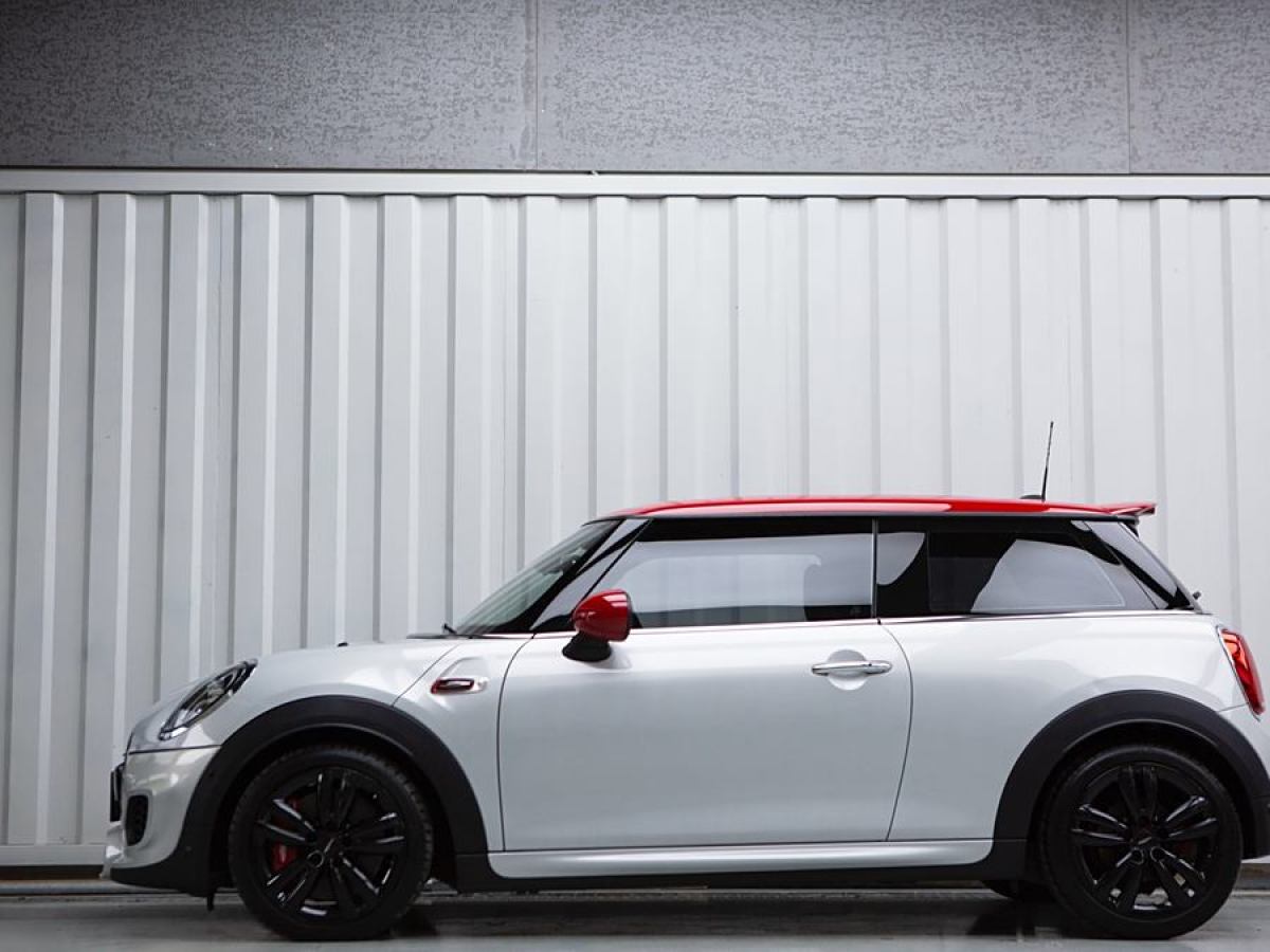 2018年12月MINI JCW  2018款 2.0T JOHN COOPER WORKS ALL-IN