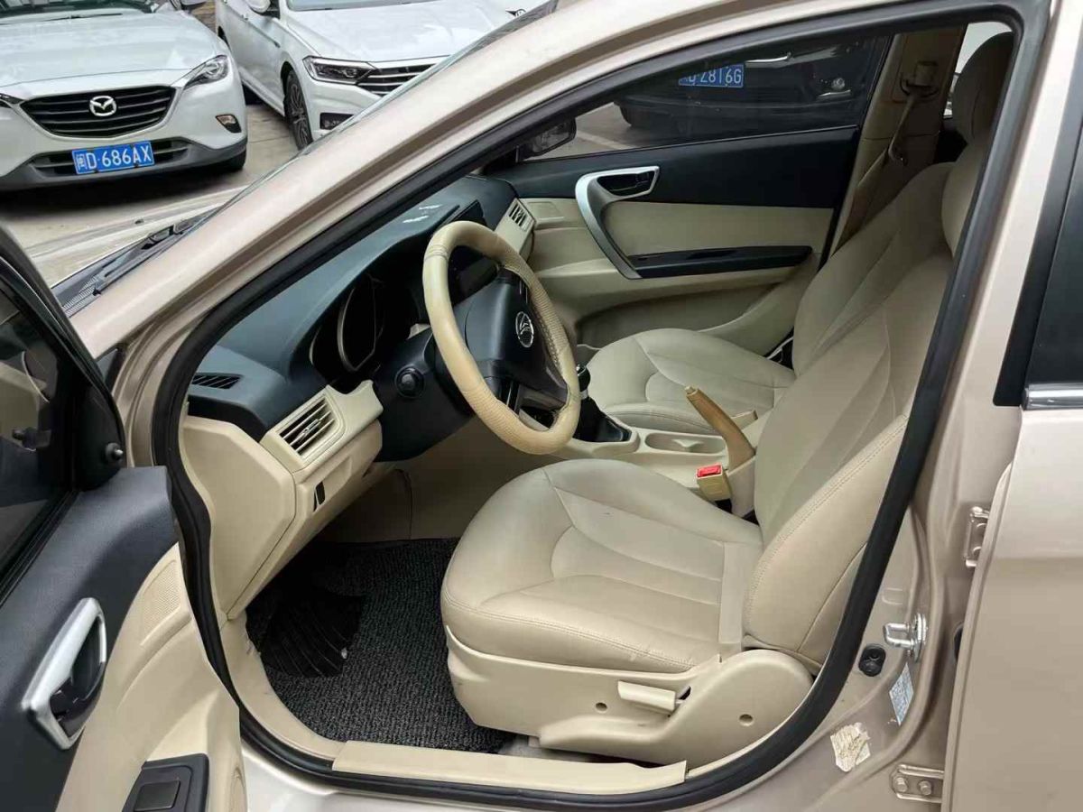 東南 V3菱悅  2014款 1.5L 手動幸福版圖片