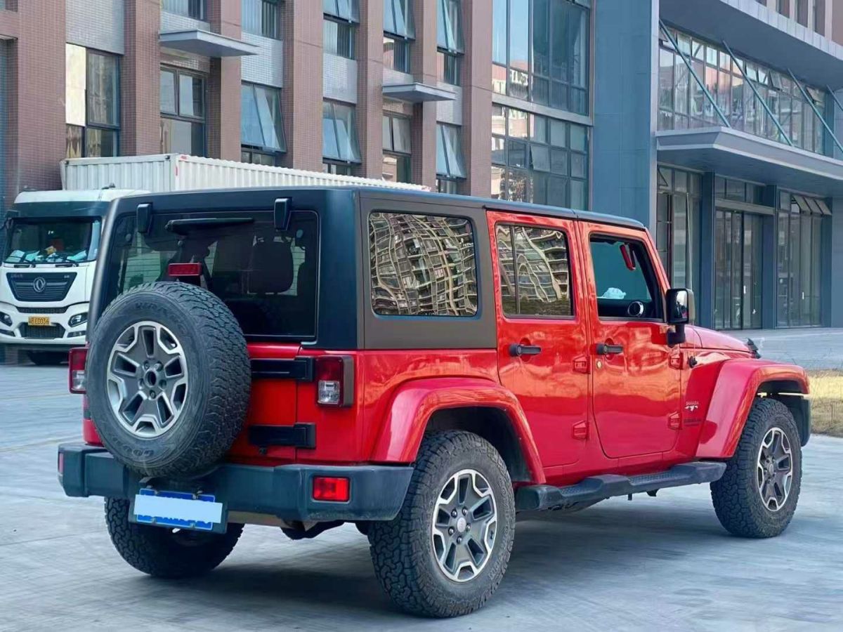 Jeep 牧馬人  2018款 2.0T Rubicon 兩門版圖片