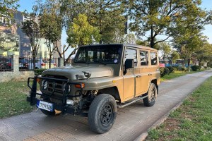 BJ 212 北汽制造 2.4T 方門 硬頂