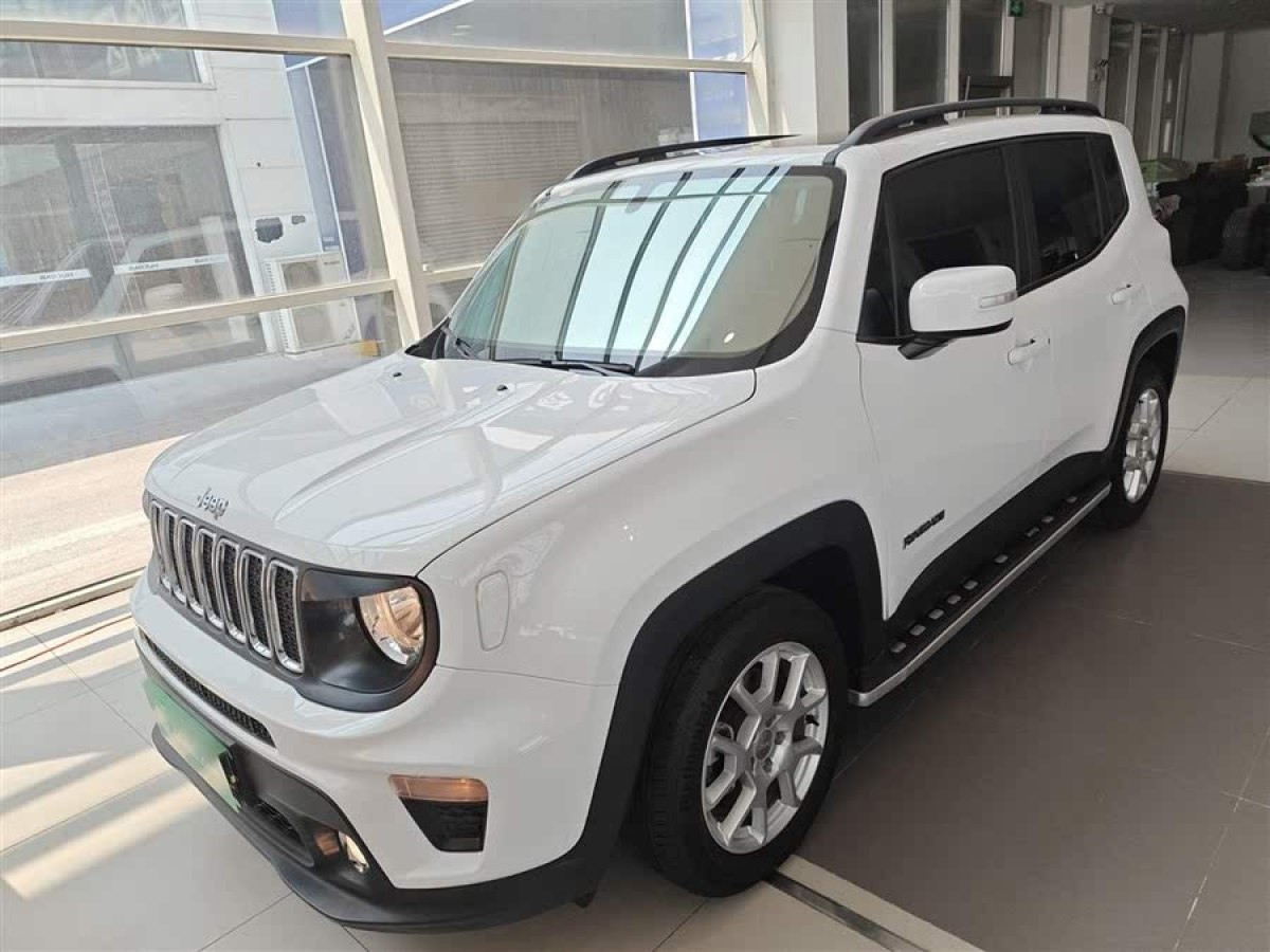 Jeep 自由俠  2019款 220T 自動(dòng)領(lǐng)先版圖片