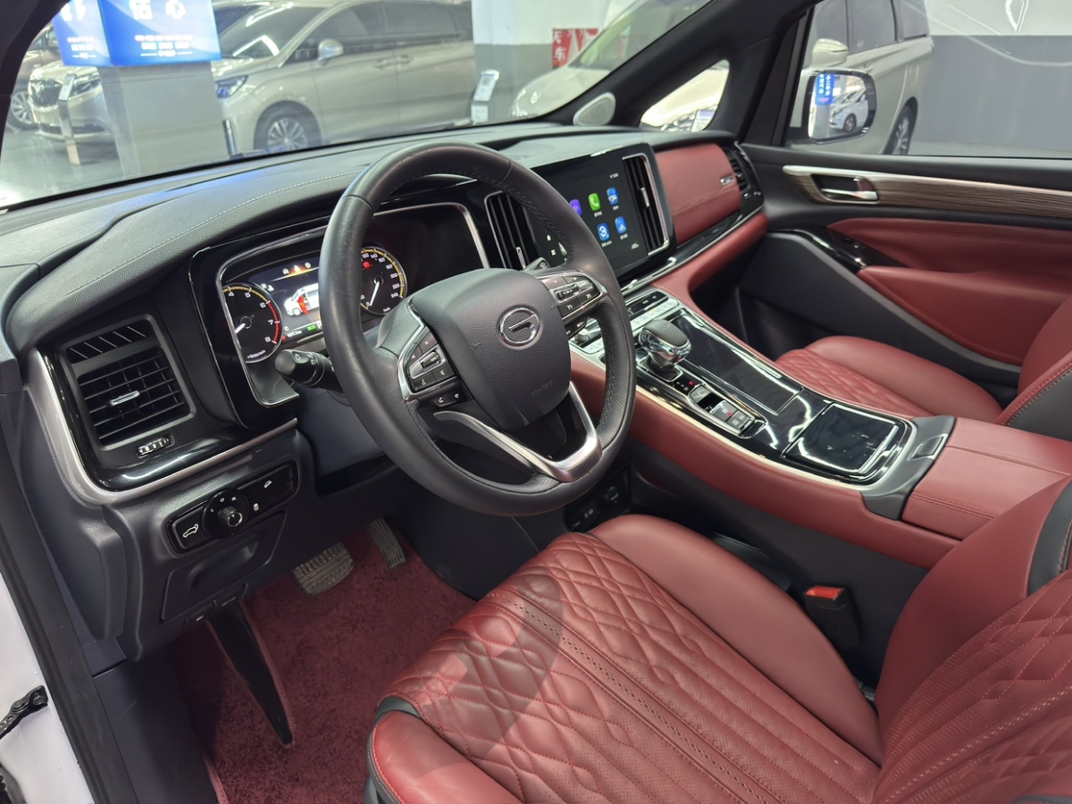 廣汽傳祺 M8  2023款 領(lǐng)秀系列 390T 尊享版圖片