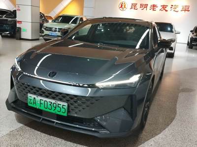 2024年8月 長(zhǎng)安 長(zhǎng)安UNI-V 智電iDD 智電iDD 1.5T 113km智酷型圖片