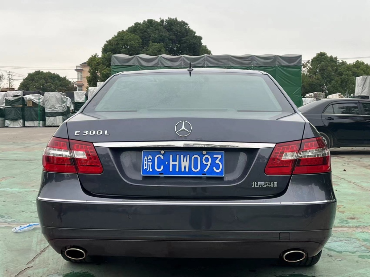 奔驰 奔驰e级 2012款 e 300 l 优雅型图片