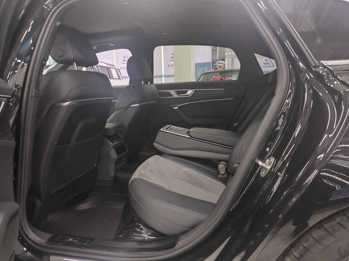 奧迪 奧迪A6L  2024款 45 TFSI quattro 尊享動感型圖片
