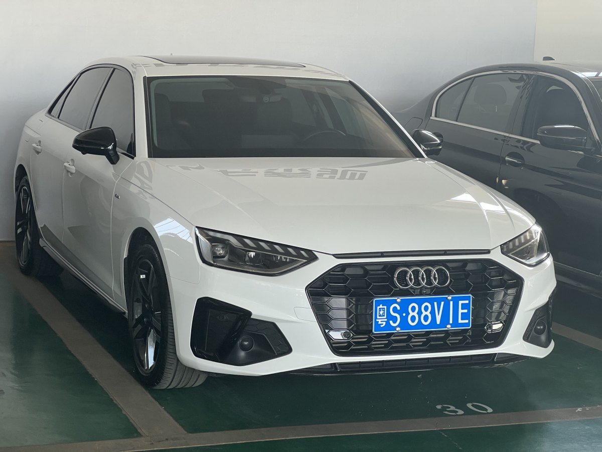 奧迪 奧迪A4L  2022款 40 TFSI 豪華動感型圖片