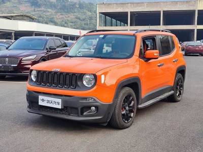 2018年6月 Jeep 自由俠 互聯(lián)大屏版 180T 自動(dòng)高能版圖片