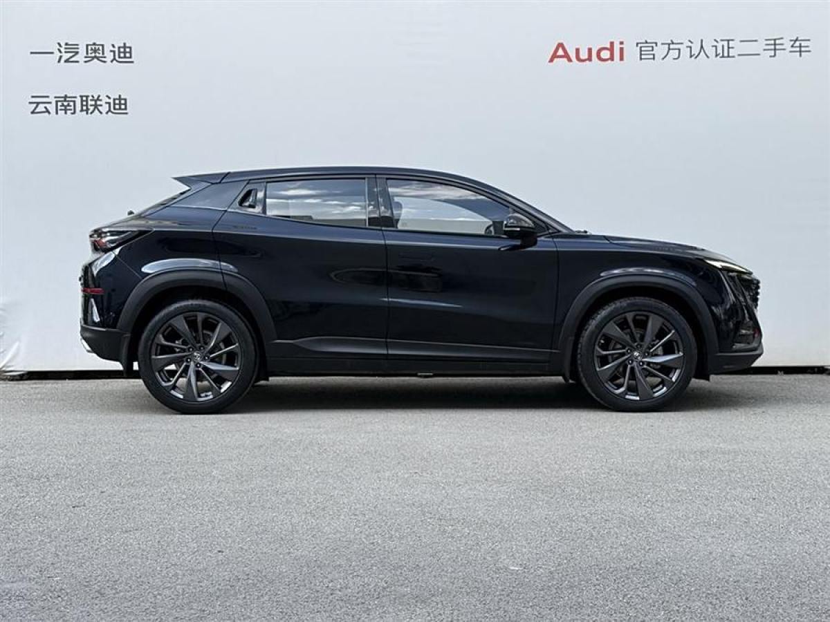 長(zhǎng)安 UNI-T  2020款 1.5T 旗艦型圖片