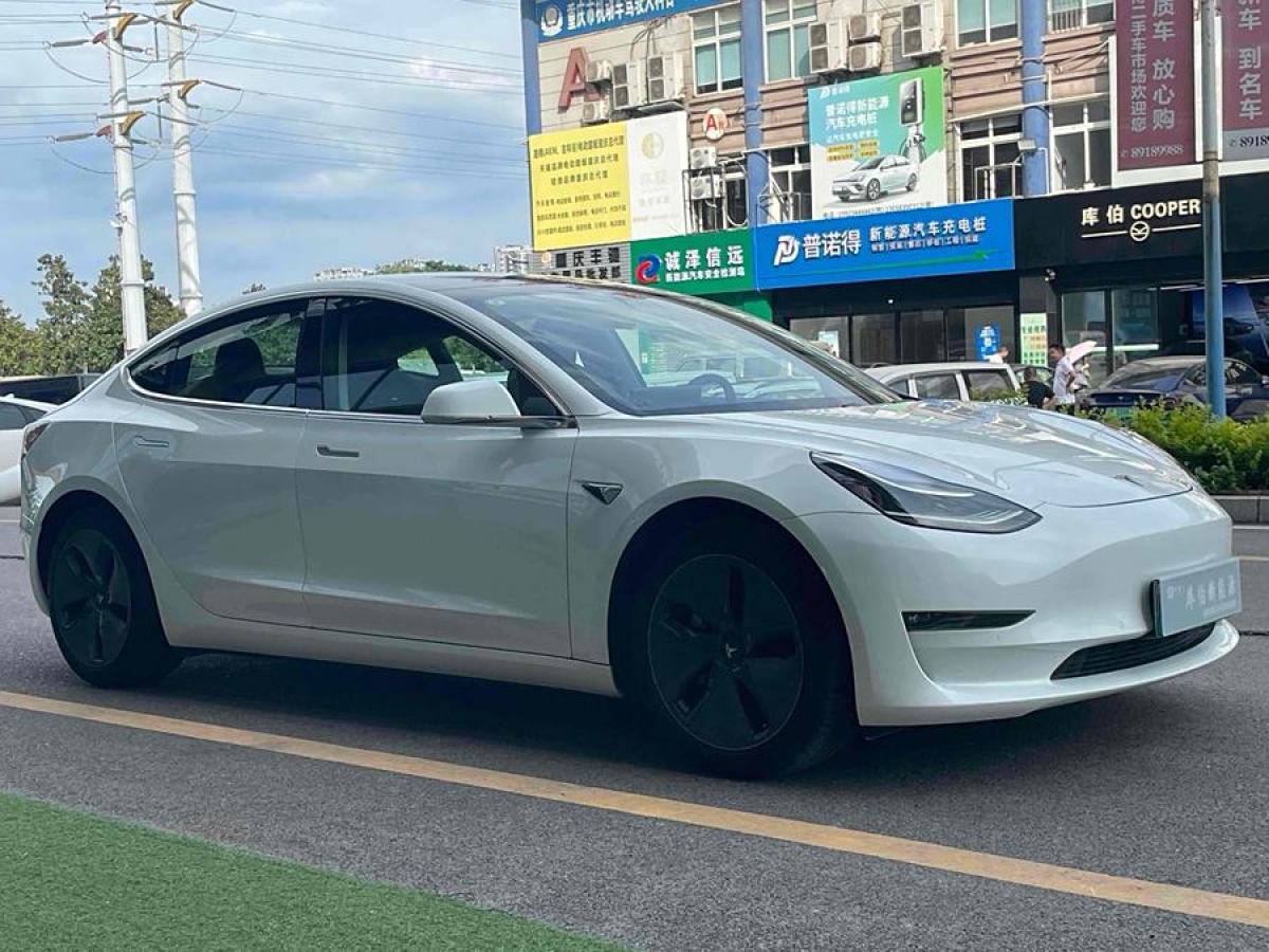 特斯拉 Model Y  2022款 改款 后輪驅(qū)動版圖片