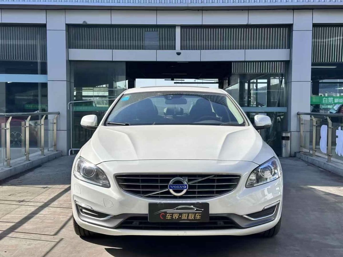 沃爾沃 S60  2016款 L 2.0T T4 智遠(yuǎn)版圖片