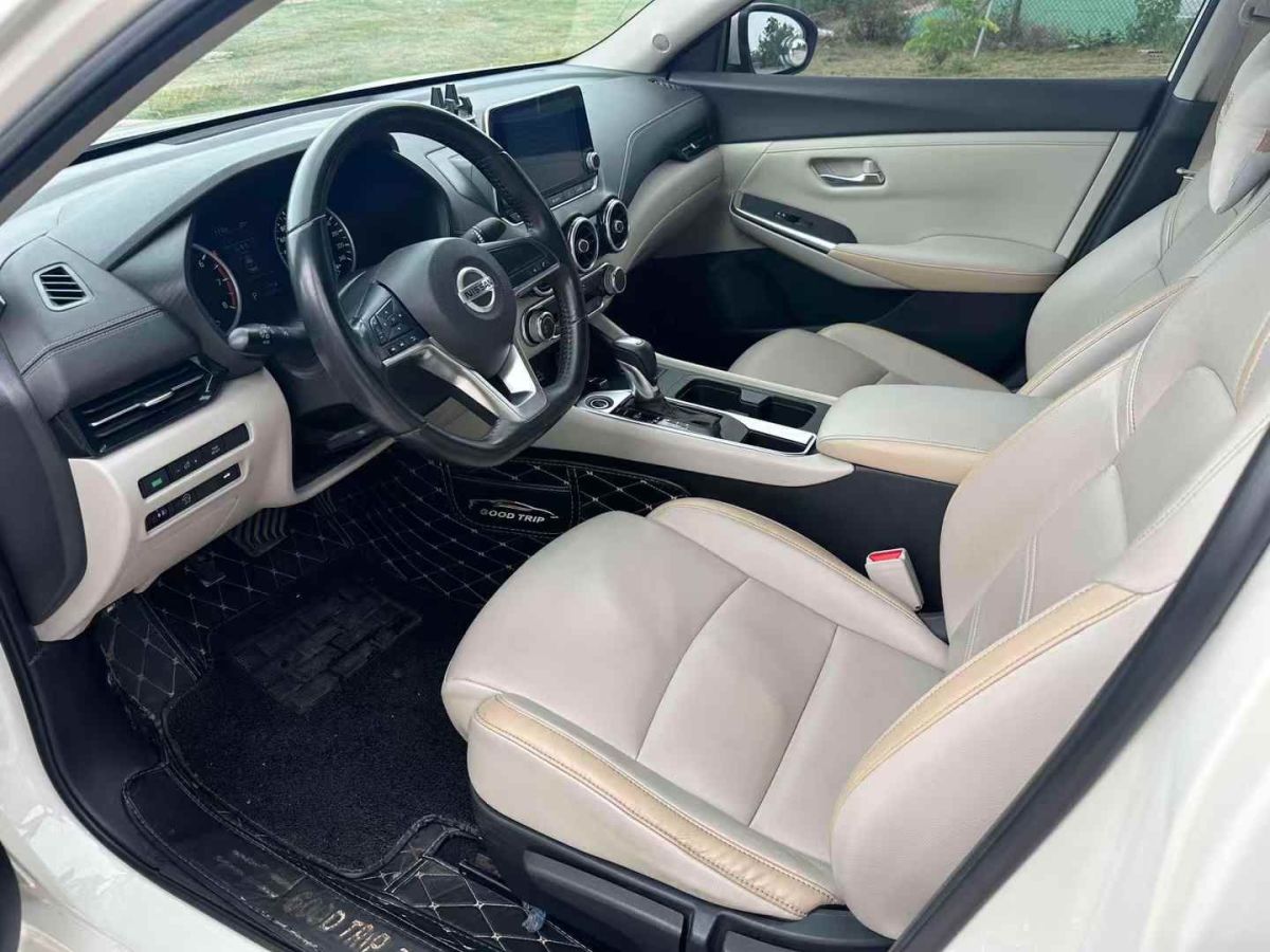 日產(chǎn) 軒逸  2020款 1.6L XL 手動(dòng)悅享版圖片