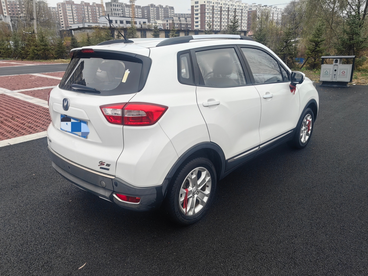 長安 CS15  2016款 1.5L 手動時尚版圖片