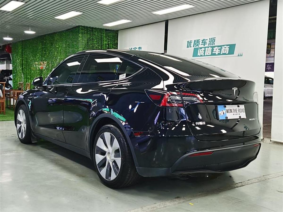 特斯拉 Model Y  2022款 后輪驅(qū)動版圖片