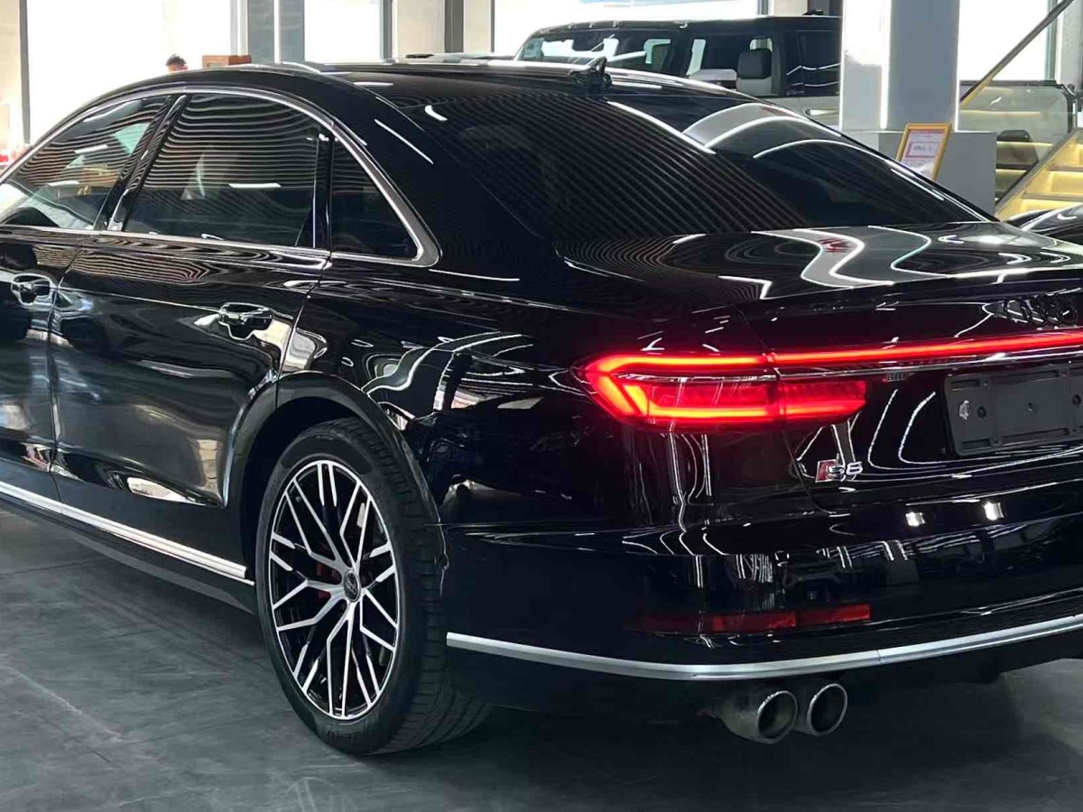 奧迪 奧迪A8  2018款 A8L 55 TFSI quattro投放版尊享型圖片