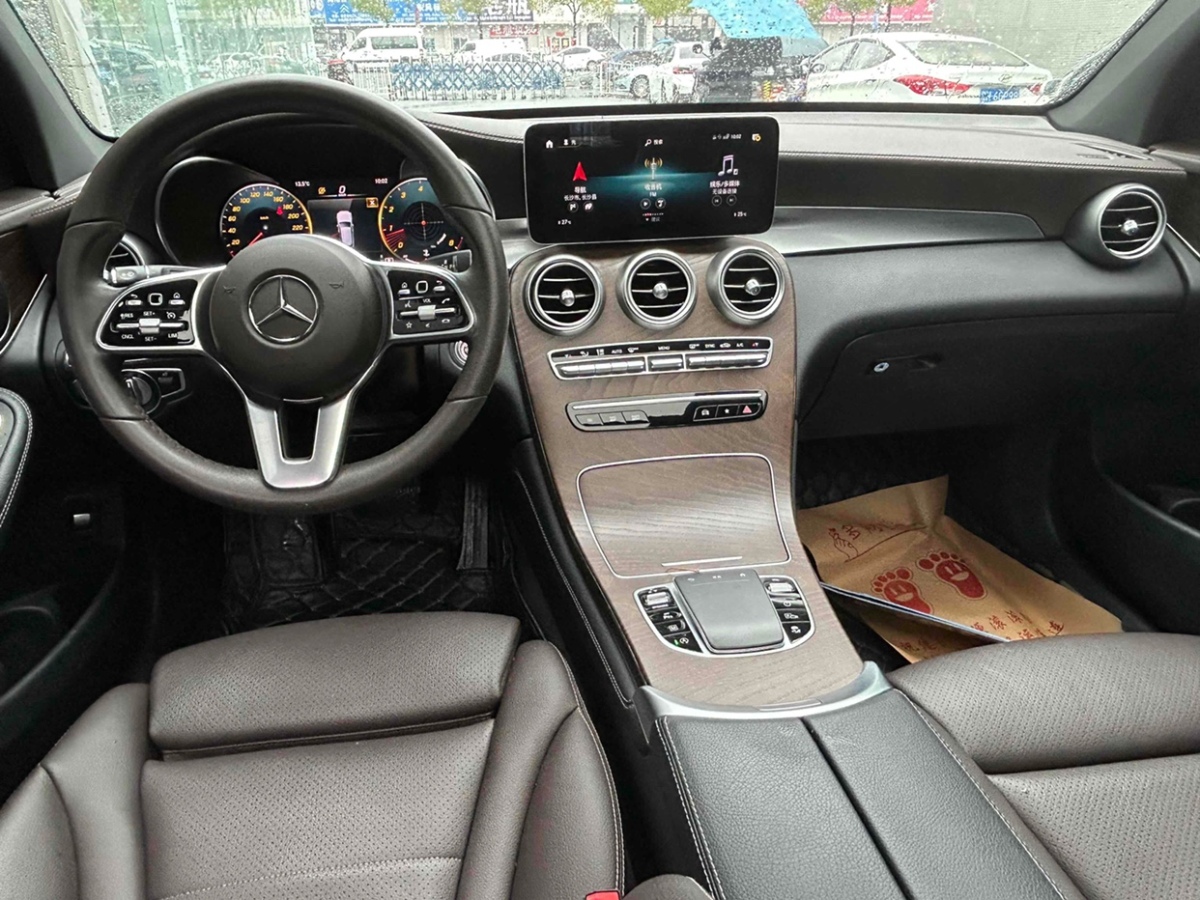 2020年3月奔馳 奔馳GLC  2020款 GLC 260 L 4MATIC 豪華型