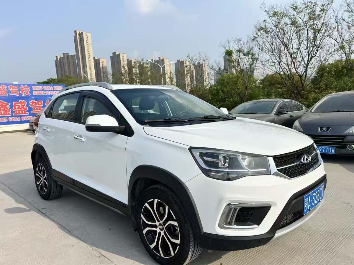 奇瑞 瑞虎  2018款 瑞虎3X 1.5L 精英版圖片