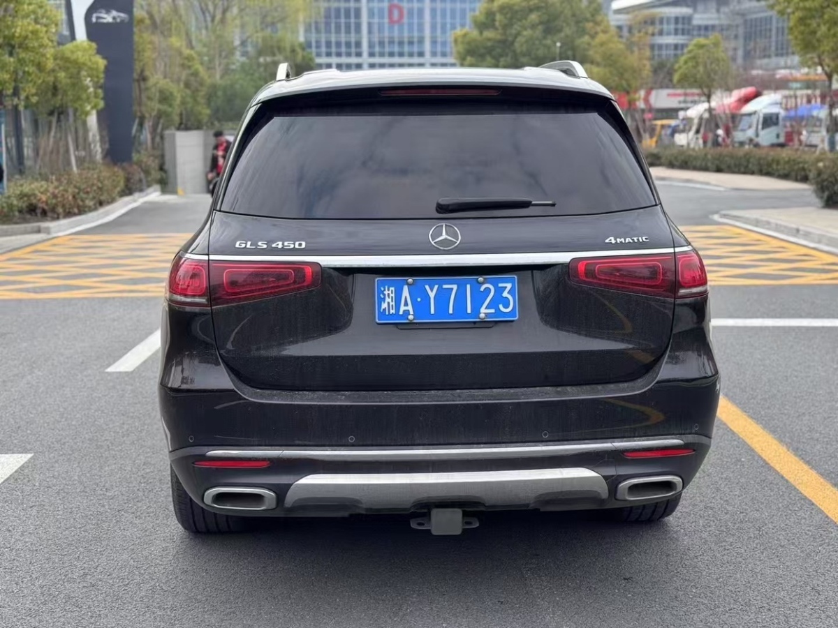 奔馳 奔馳GLS  2022款 改款 GLS 450 4MATIC 豪華型圖片