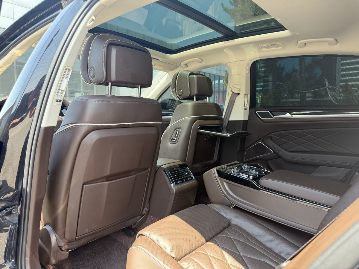 大眾 輝昂  2021款 380TSI 尊貴版圖片