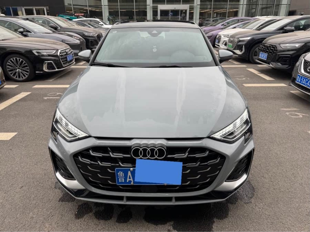 奧迪 奧迪A3  2025款 Sportback 35TFSI 飛馳尊享型圖片