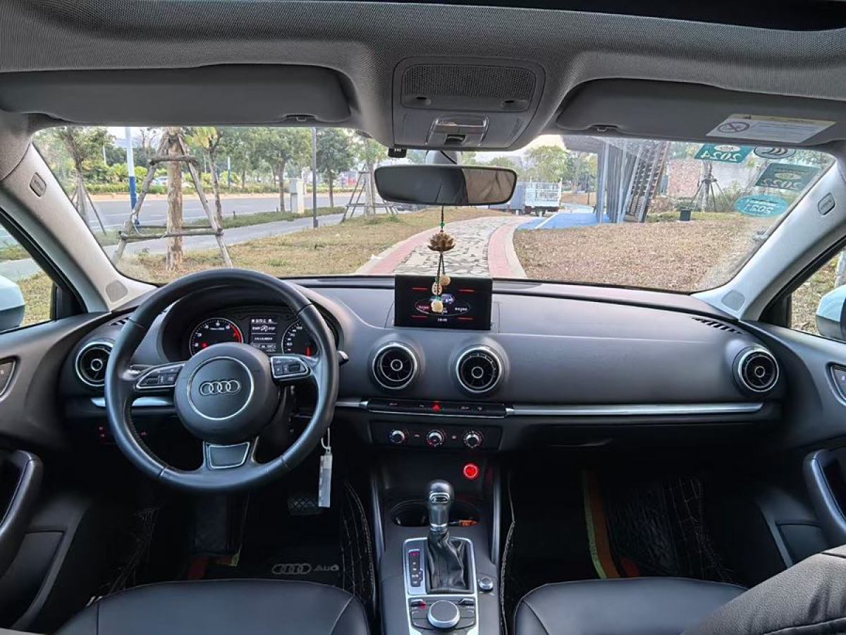 奧迪 奧迪A3  2014款 Sportback 35 TFSI 自動(dòng)進(jìn)取型圖片