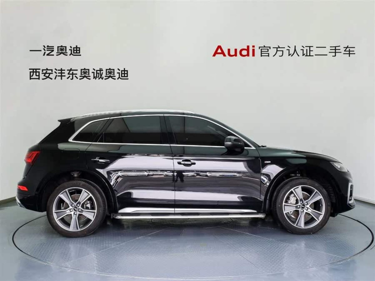 奧迪 奧迪Q5L  2022款 改款 45T 豪華動感型圖片