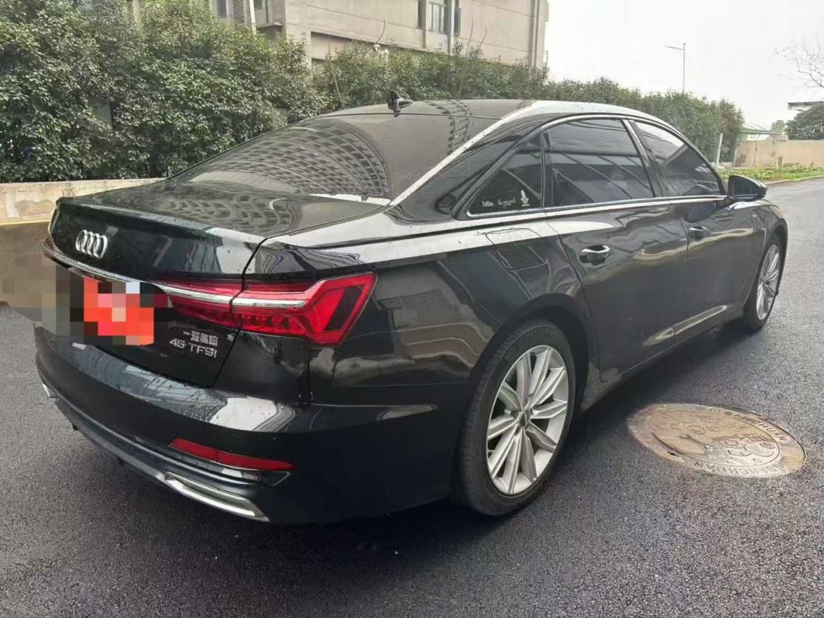 奧迪 奧迪A6  2021款 Avant 45 TFSI 先鋒派星辰版圖片