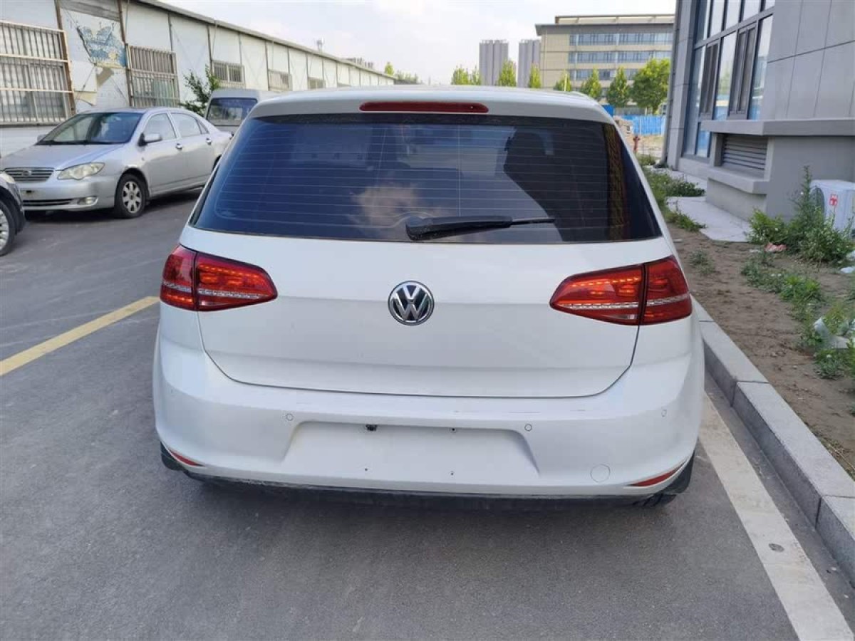 大眾 高爾夫  2015款 1.6L 自動(dòng)舒適型圖片