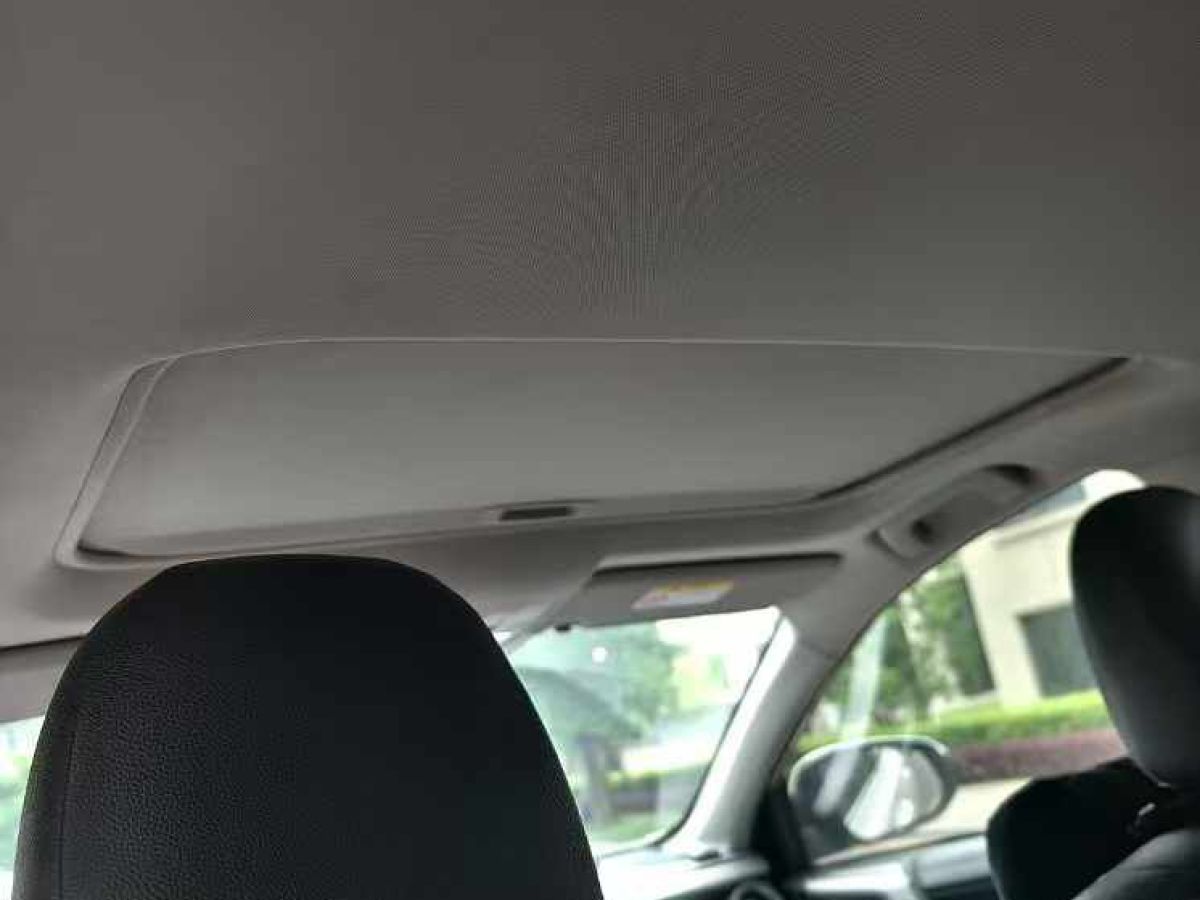 豐田 RAV4榮放  2019款  2.0L CVT兩驅(qū)智尚版 國VI圖片