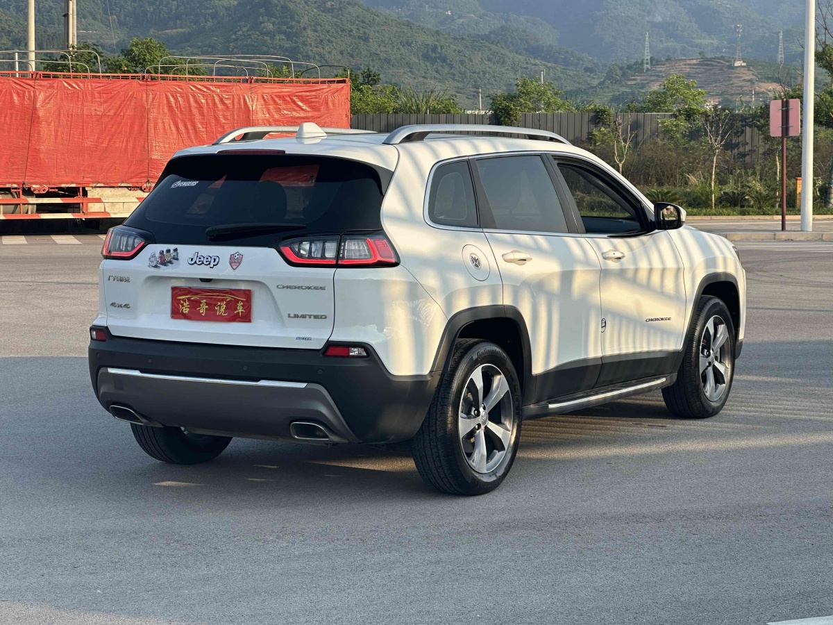 Jeep 自由光  2019款 2.0T 四驅(qū)探享版 國VI圖片