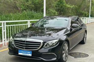 V級 奔馳 V 260 L 尊貴加長版