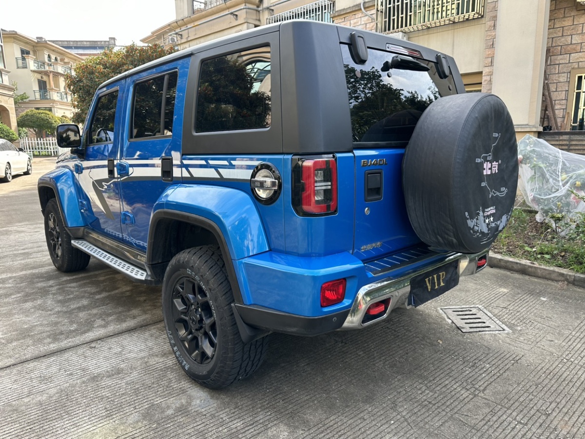 北京 BJ40  2019款  2.3T 自動四驅(qū)環(huán)塔冠軍版 國VI圖片