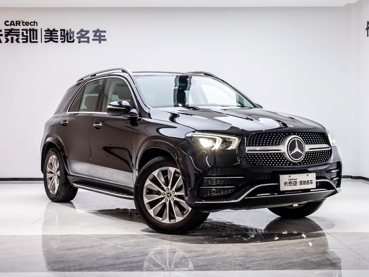 奔馳GLE級(jí) 2022款 改款 GLE 350 4MATIC 時(shí)尚型圖片