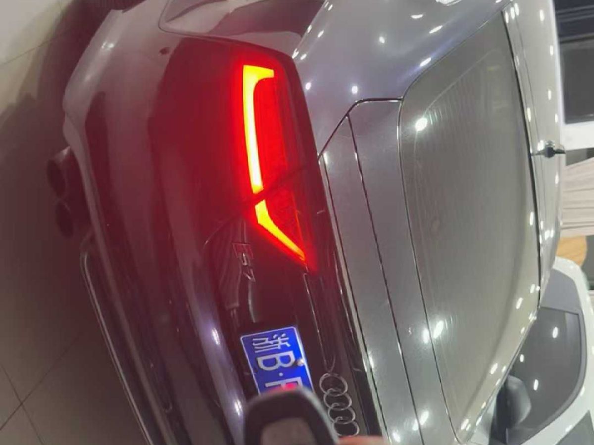奧迪 奧迪A7  2012款 2.8FSI quattro進取型圖片