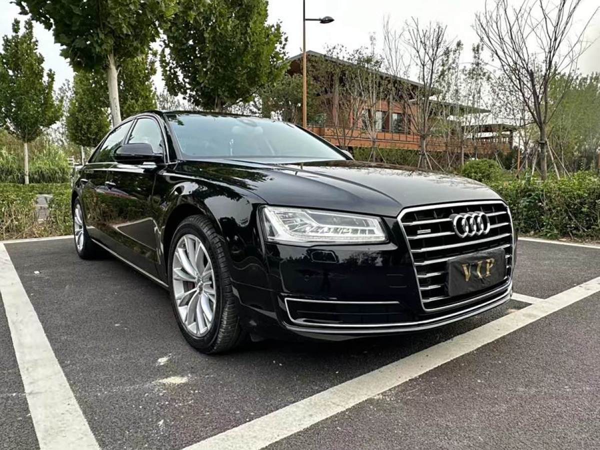 奧迪 奧迪A8  2014款 A8L 45 TFSI quattro豪華型圖片